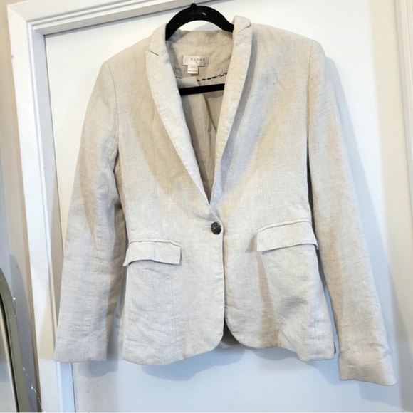 Elegant Beige Women's Blazer - Picture 1 of 4